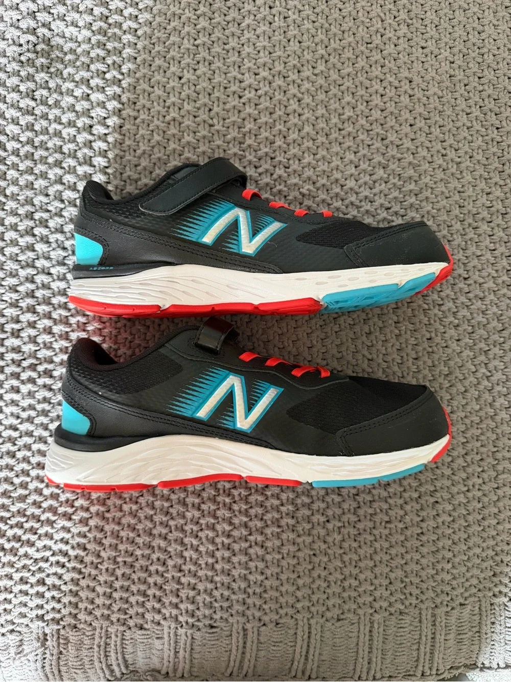 New Balance Size 7 Youth, Extra Wide Black Sneakers